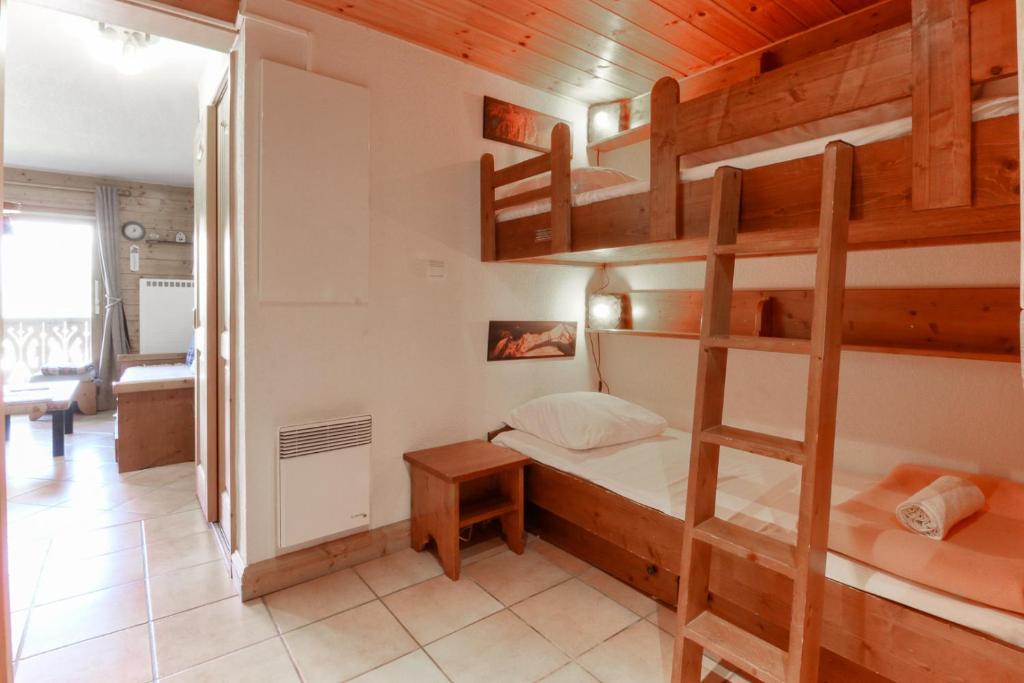 Prarion ski in ski out and swimming pool appartement pied des pistes 6