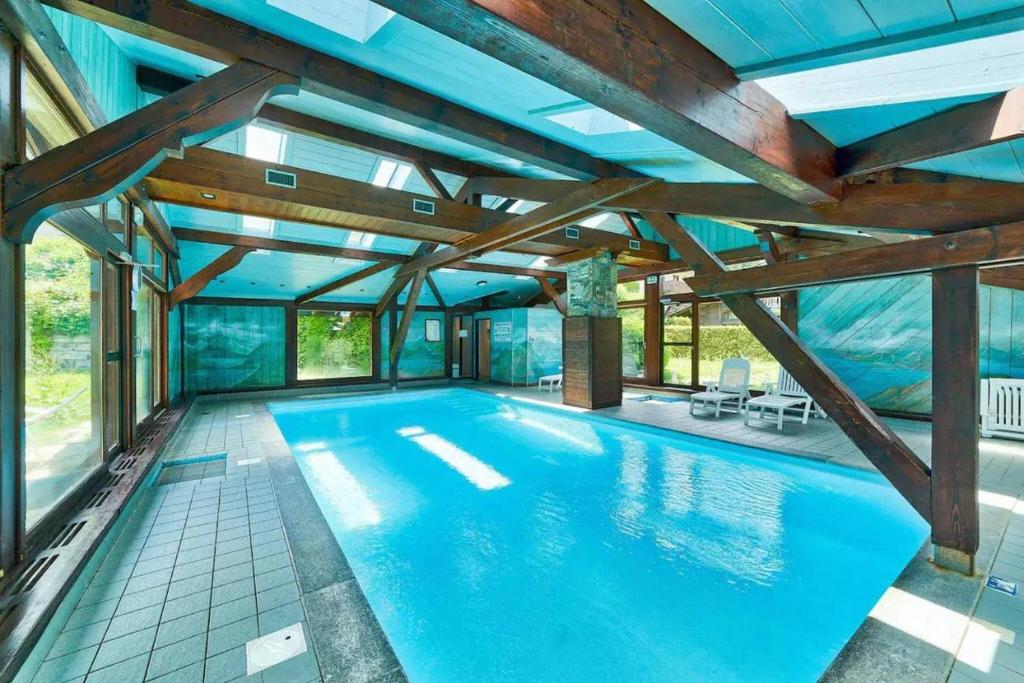 Prarion ski in ski out and swimming pool appartement pied des pistes