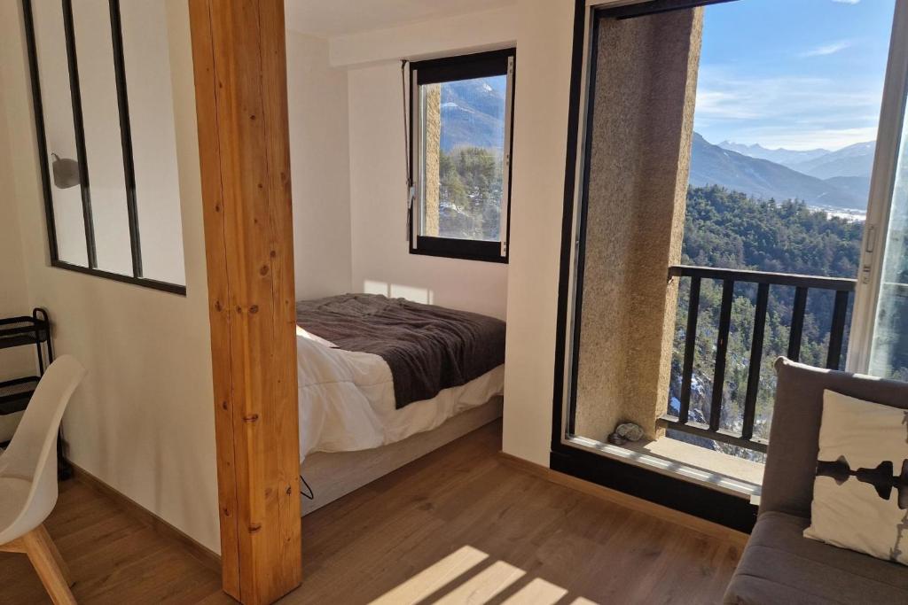 Rare pearl with an incredible view of all Briancon appartement pied des pistes 4