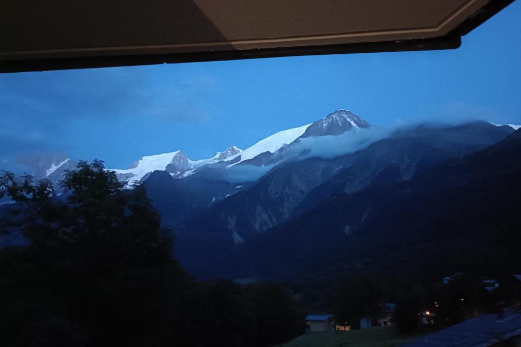 Rare pearl with incredible views appartement pied des pistes 14