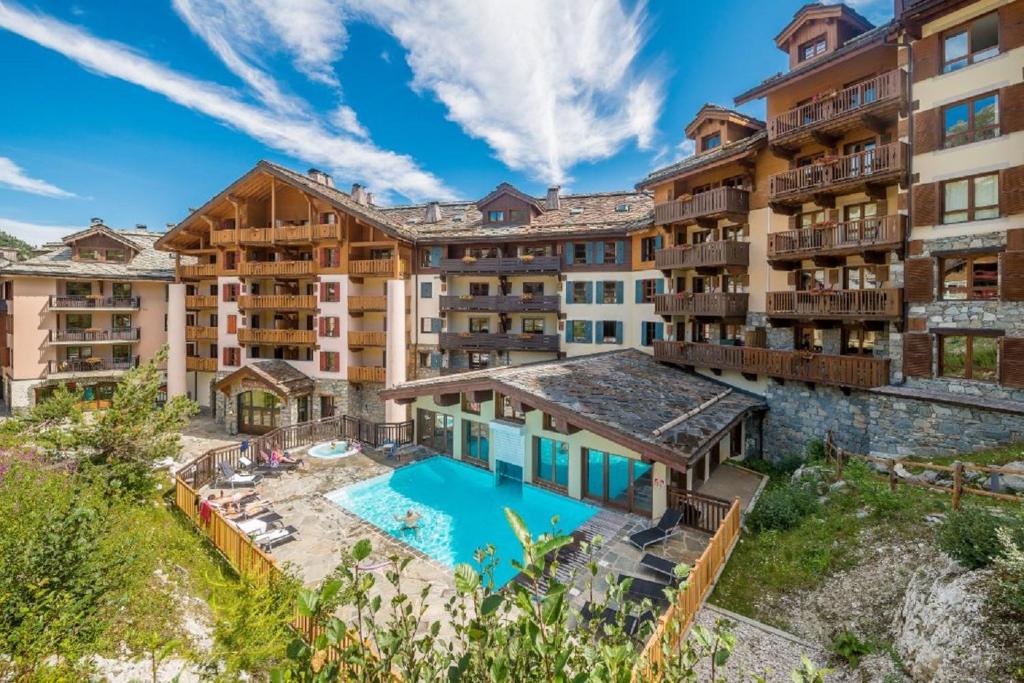 Residence Arc 1950 Le Village maeva Home appartement pied des pistes 2