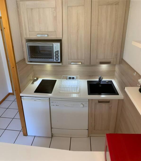 Residence Atrey 103 Cles Blanches Courchevel appartement pied des pistes 9