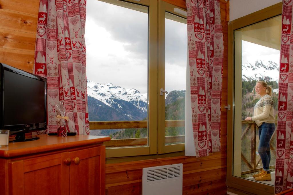 Residence Capfun Couleurs Soleil Oz en Oisans hotel pied des pistes 10