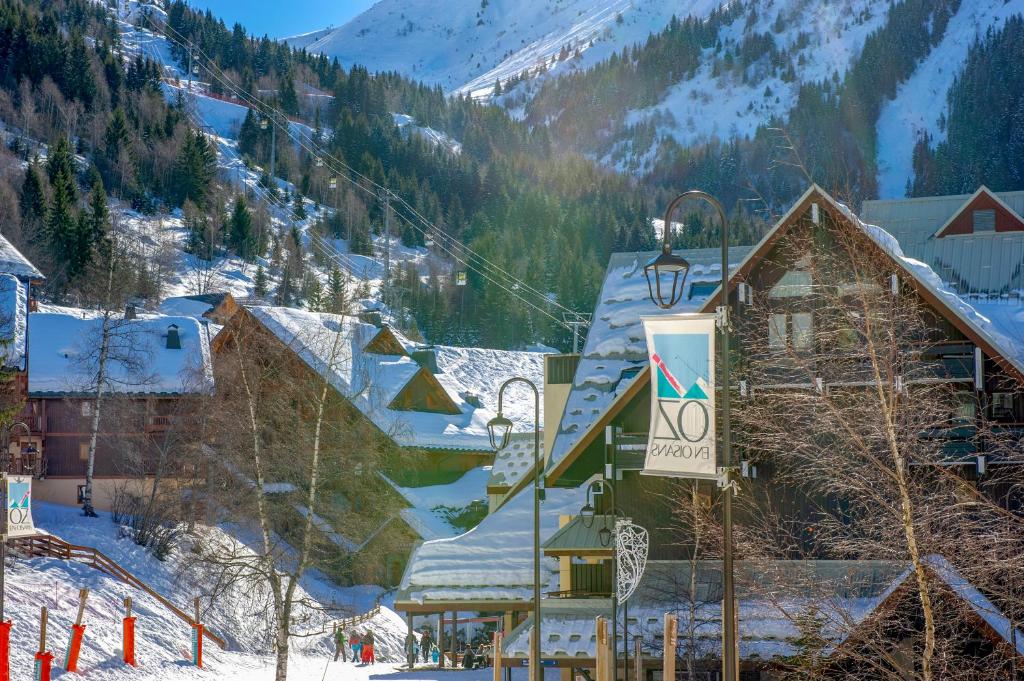 Residence Capfun Couleurs Soleil Oz en Oisans hotel pied des pistes 19