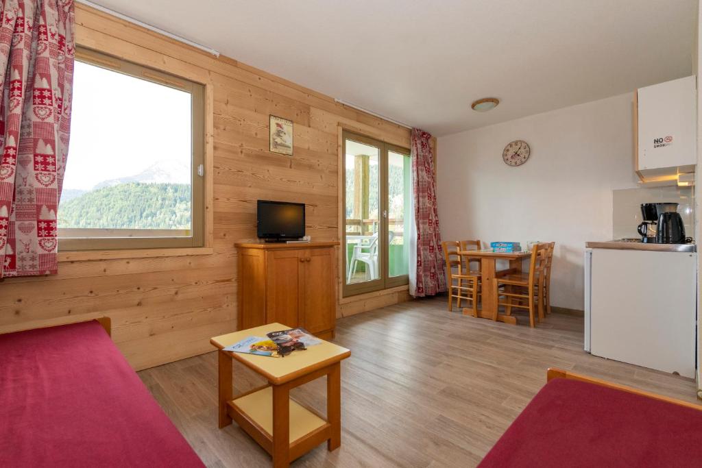 Residence Capfun Couleurs Soleil Oz en Oisans hotel pied des pistes 3