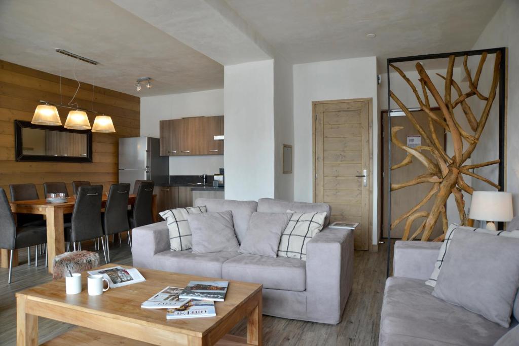 Residence Carlina by Les Etincelles hotel pied des pistes 2