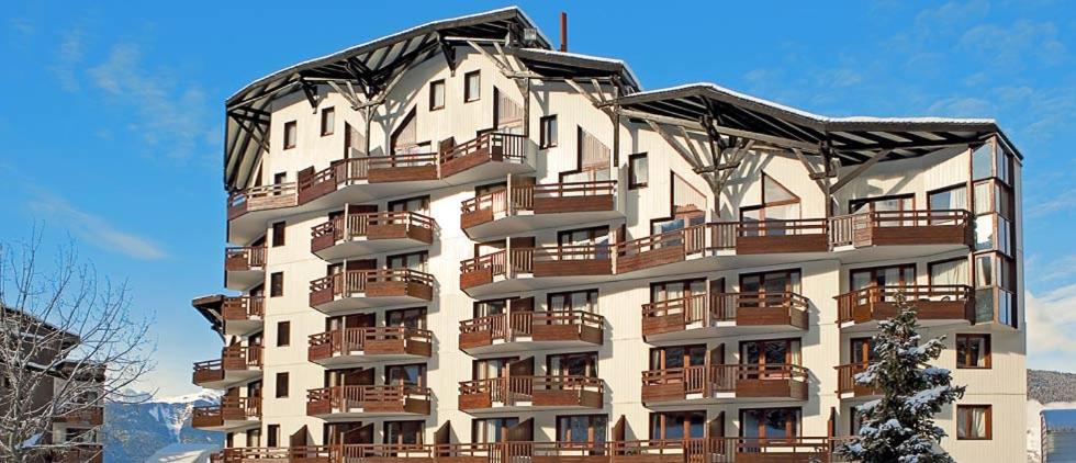 Residence Christiana 307 Cles Blanches Courchevel hotel pied des pistes 6