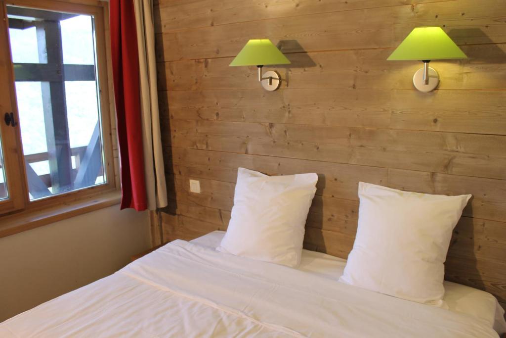 Residence Christiana 408 Cles Blanches Courchevel hotel pied des pistes 6