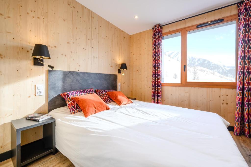 Residence Club mmv LEtoile des Sybelles appartement pied des pistes 17