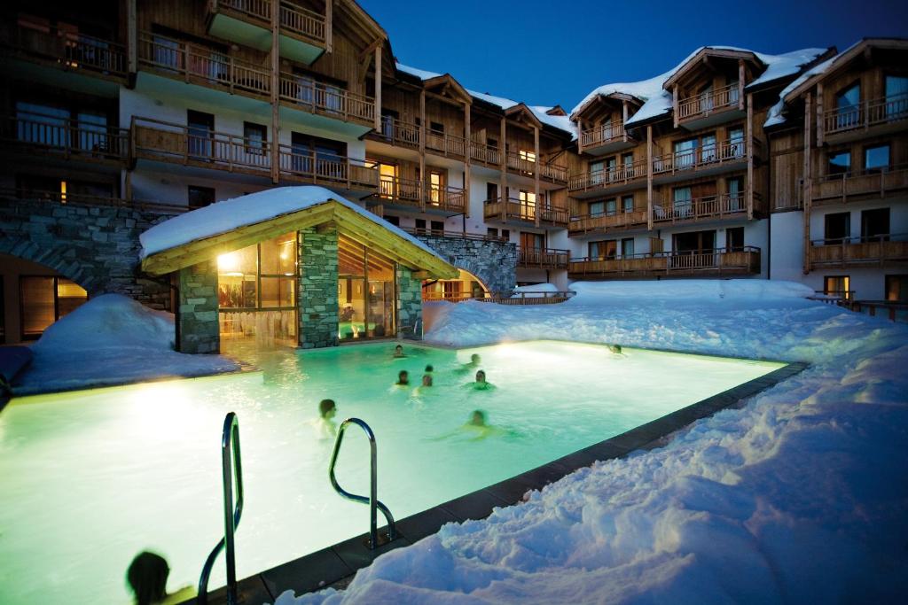 Residence Club mmv Le Hameau des Airelles hotel pied des pistes