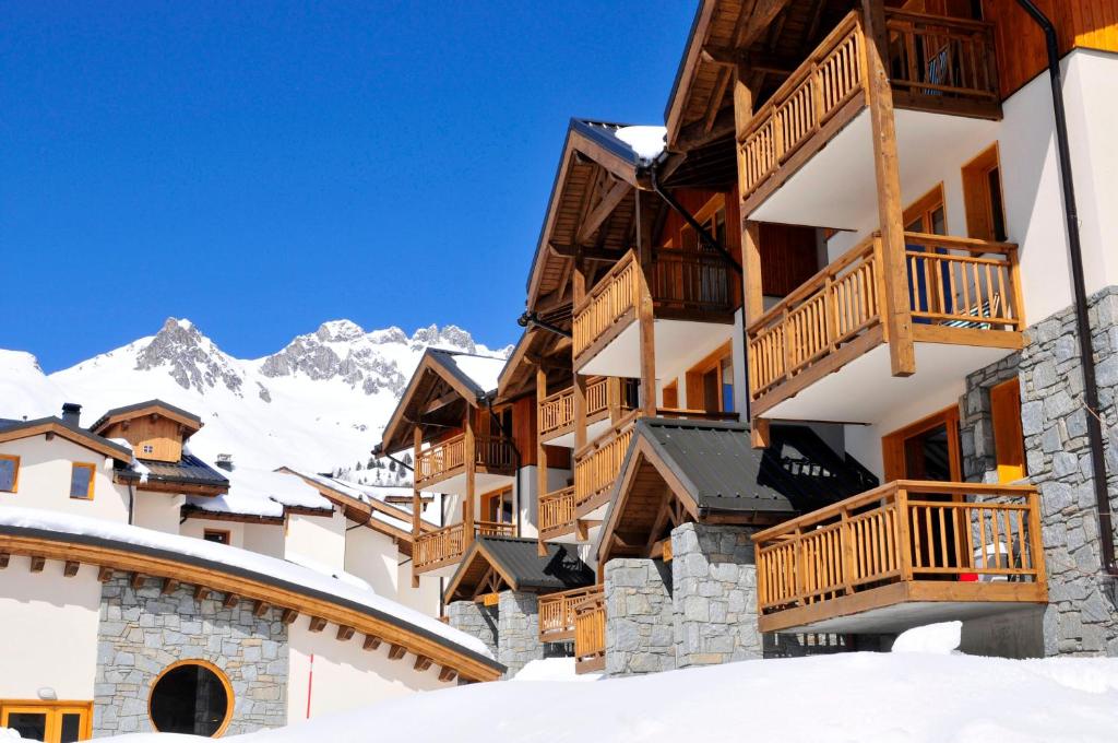 Residence Goelia Les 4 Vallees hotel pied des pistes 17