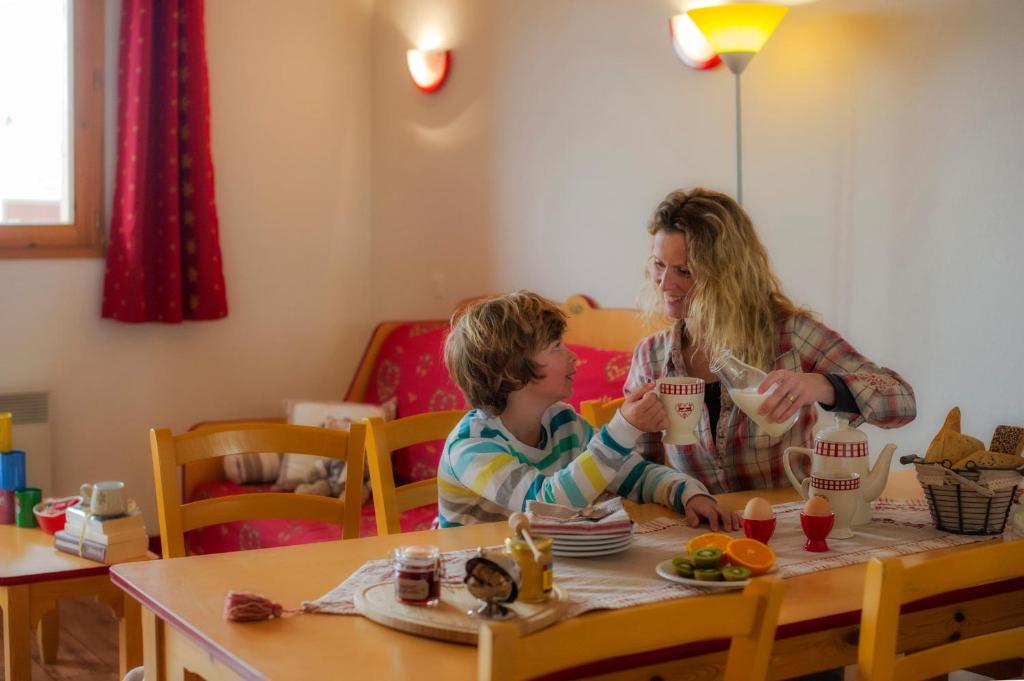 Residence Goelia Les 4 Vallees hotel pied des pistes 7
