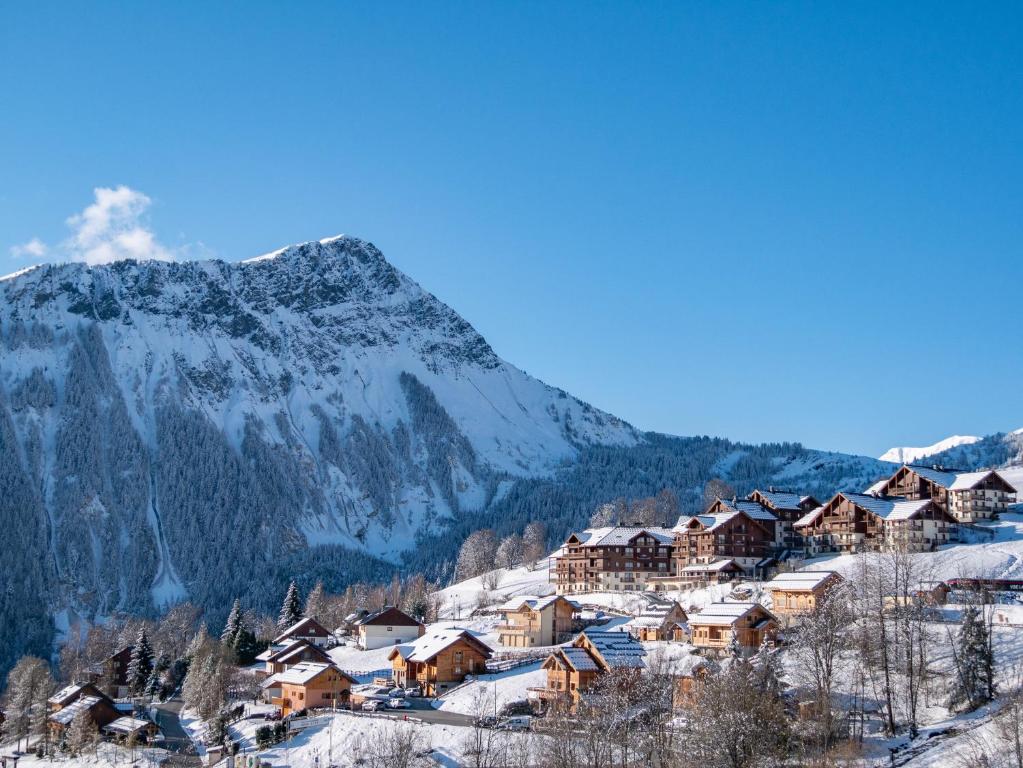 Residence Goelia Les Alpages du Corbier hotel pied des pistes 8