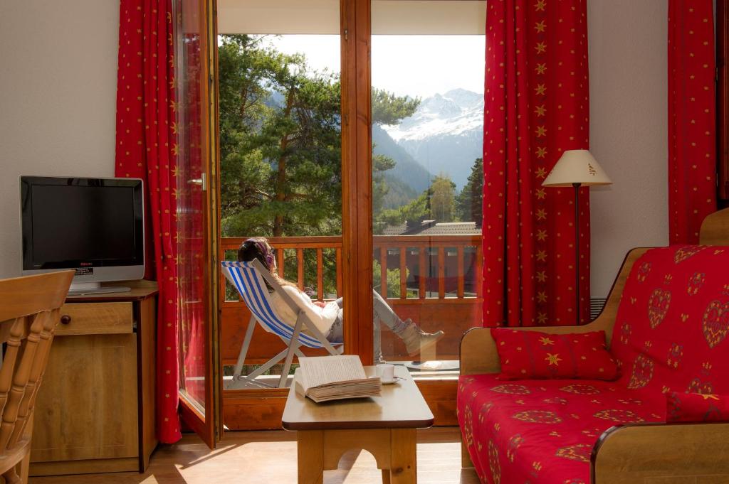 Residence Goelia Les Balcons dAnais hotel pied des pistes 11