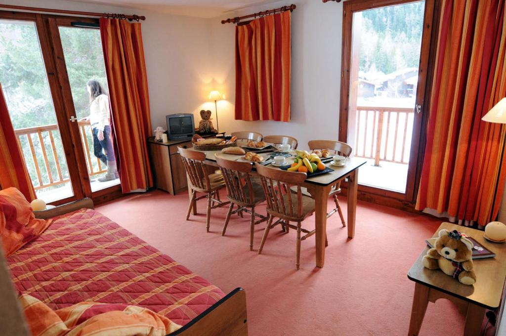 Residence Goelia Les Balcons dAnais hotel pied des pistes 12