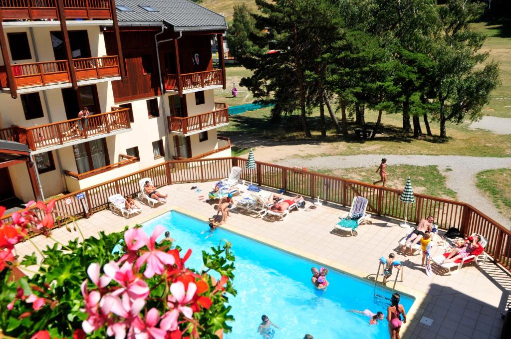 Residence Goelia Les Balcons dAnais hotel pied des pistes 2