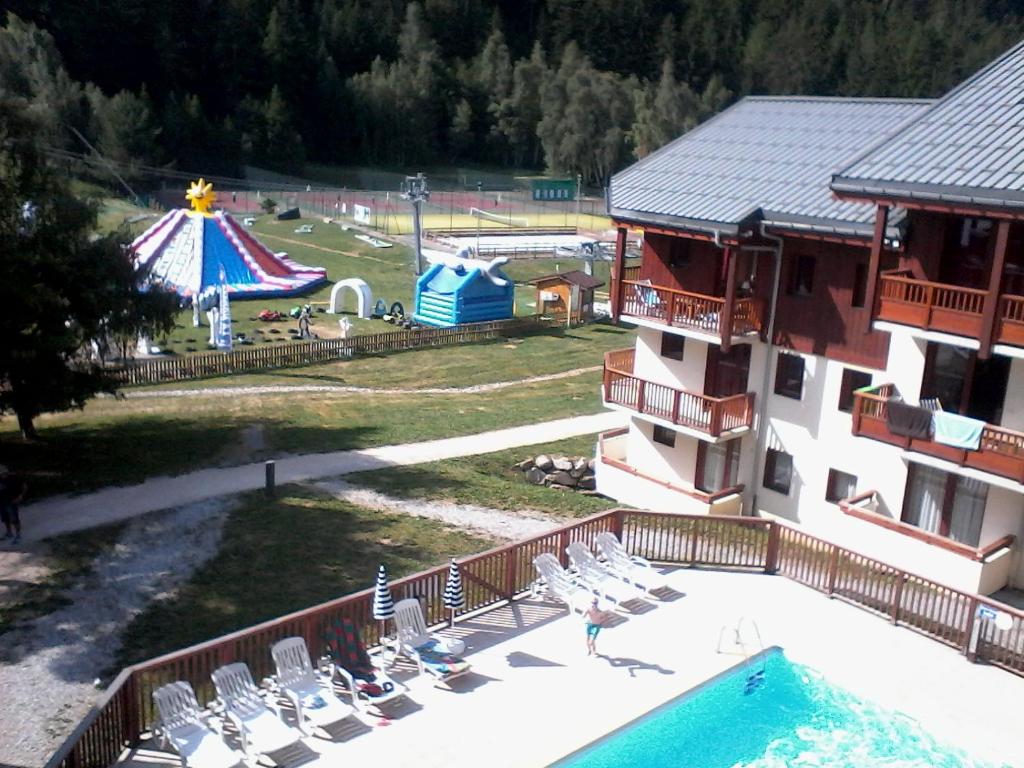 Residence Goelia Les Balcons dAnais hotel pied des pistes 7