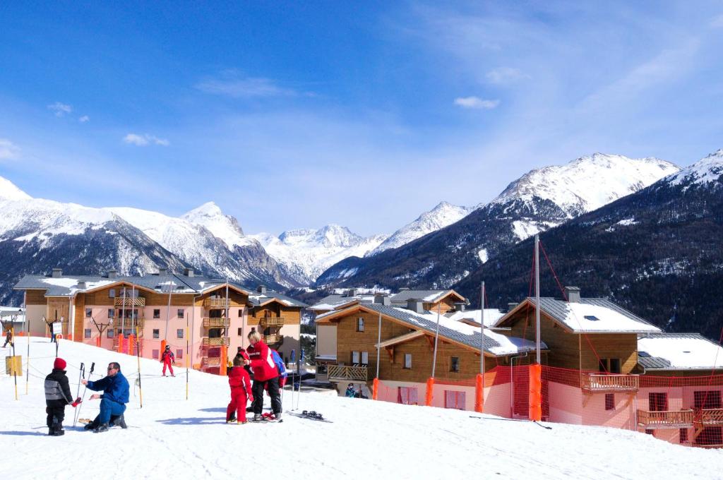 Residence Goelia Les Flocons dArgent hotel pied des pistes 13