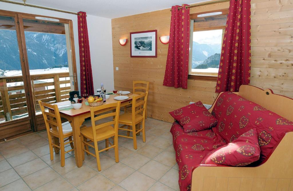 Residence Goelia Les Flocons dArgent hotel pied des pistes 14