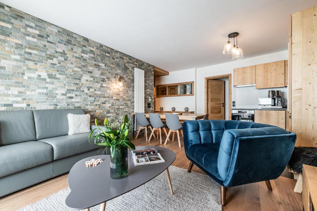 Residence Hameau de Clotaire Alpe dHuez by EMERALD STAY appartement pied des pistes 10