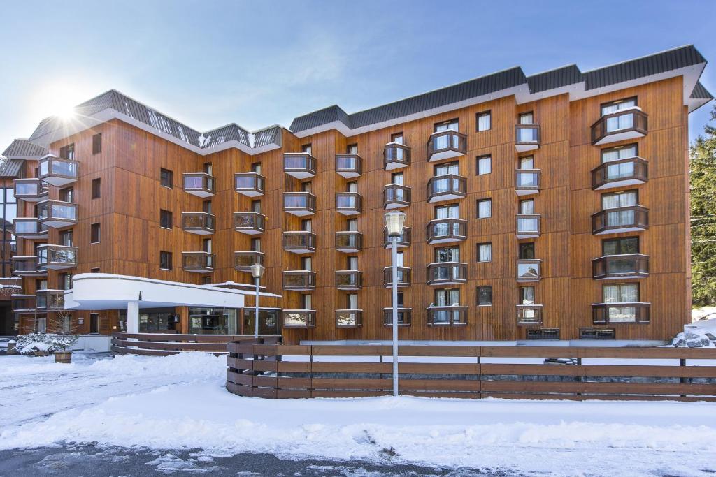 Residence Le Domaine du Jardin Alpin Courchevel 1850 hotel pied des pistes 6