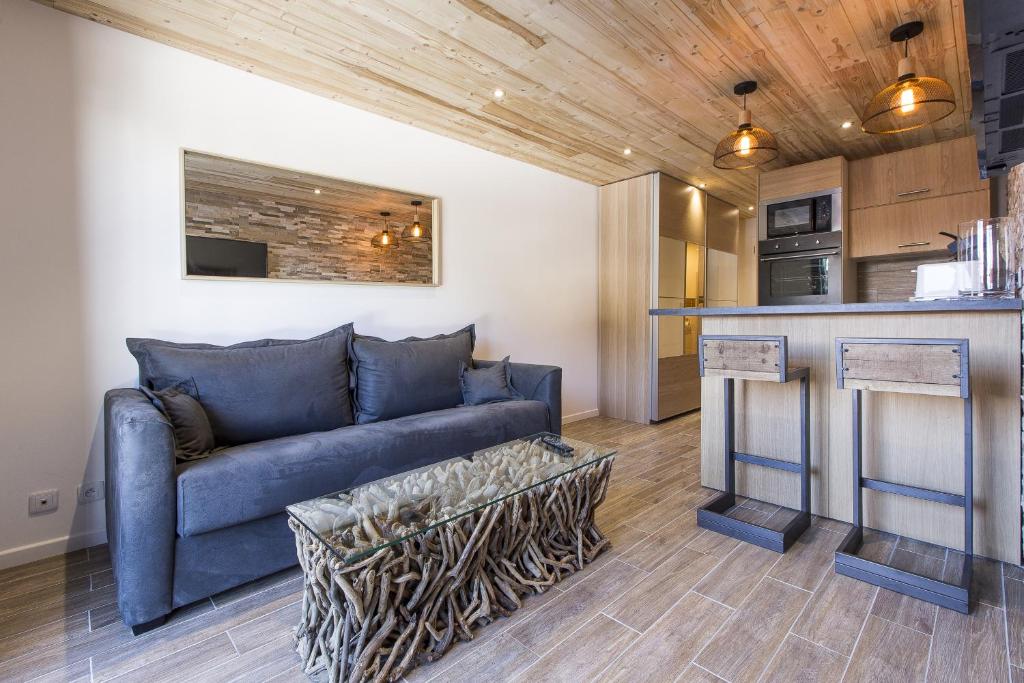 Residence Le Domaine du Jardin Alpin Courchevel 1850 hotel pied des pistes 8