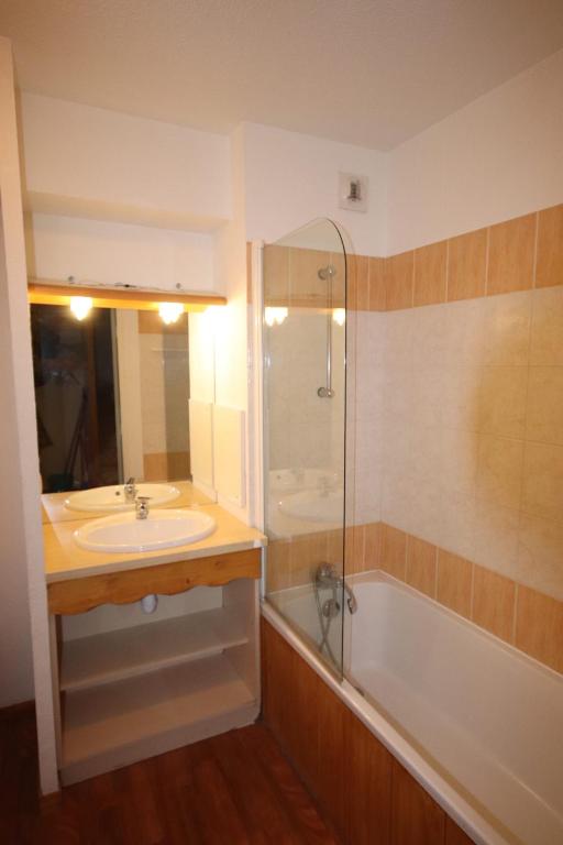 Residence Le Hameau du Puy by Actisource hotel pied des pistes 2
