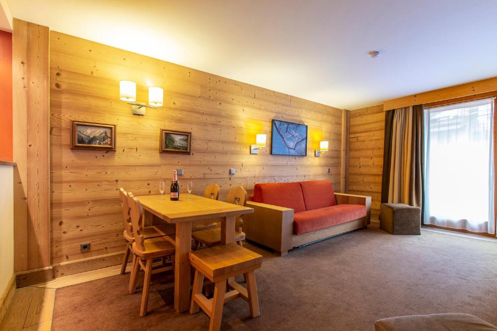 Residence Les Chalets du Forum Courchevel 1850 gite pied des pistes 18