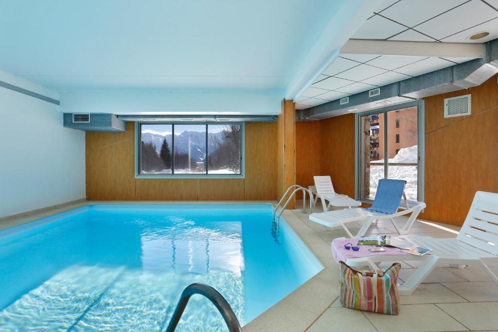 Residence Nemea Les Balcons dAx hotel pied des pistes 15