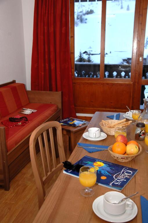 Residence Odalys Les Hauts du Rogoney hotel pied des pistes 14