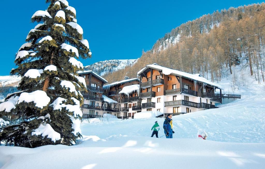 Residence Odalys Les Hauts du Rogoney hotel pied des pistes 8