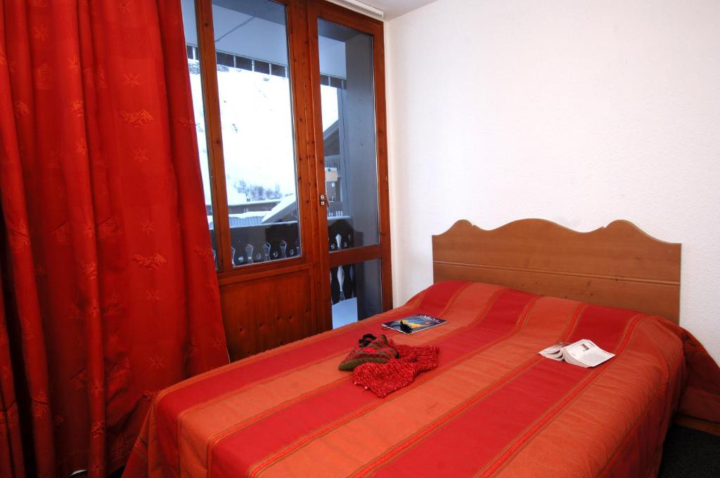 Residence Odalys Les Hauts du Rogoney hotel pied des pistes 9