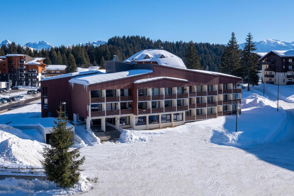 Residence Pierre Vacances Les Mouflons I et II hotel pied des pistes