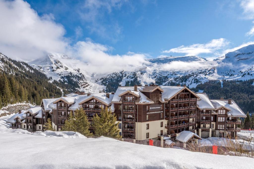 Residence Pierre Vacances Premium Les Terrasses dHelios hotel pied des pistes 2