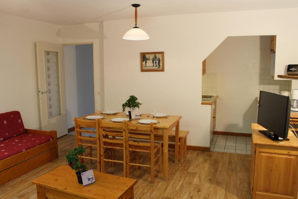 Residence Saboia B13 Cles Blanches Courchevel hotel pied des pistes 4
