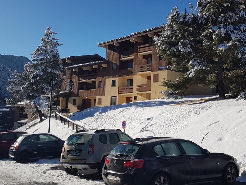 Residence les Campanules appartement entierement renove a 100m des pistes appartement pied des pistes 8