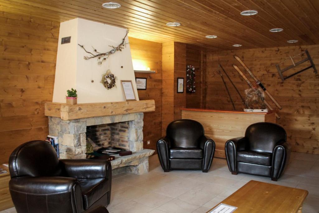 Residence les Valmonts Vaujany hotel pied des pistes 10