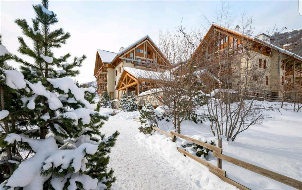 Residence les chalets du Galibier Piscine Sauna Hammam WIFI appartement pied des pistes 14
