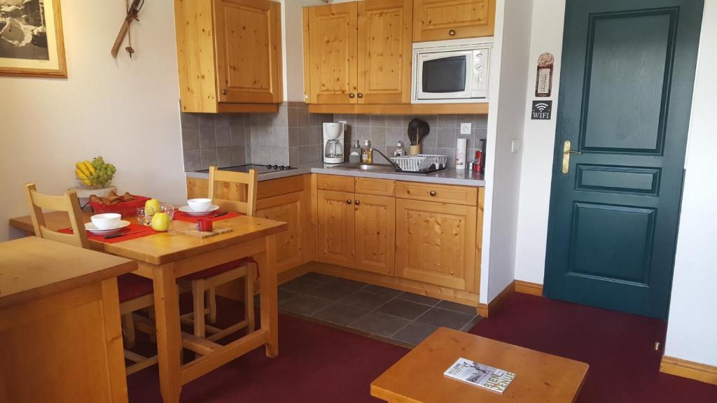 Residence les chalets du Galibier Piscine Sauna Hammam WIFI appartement pied des pistes 3