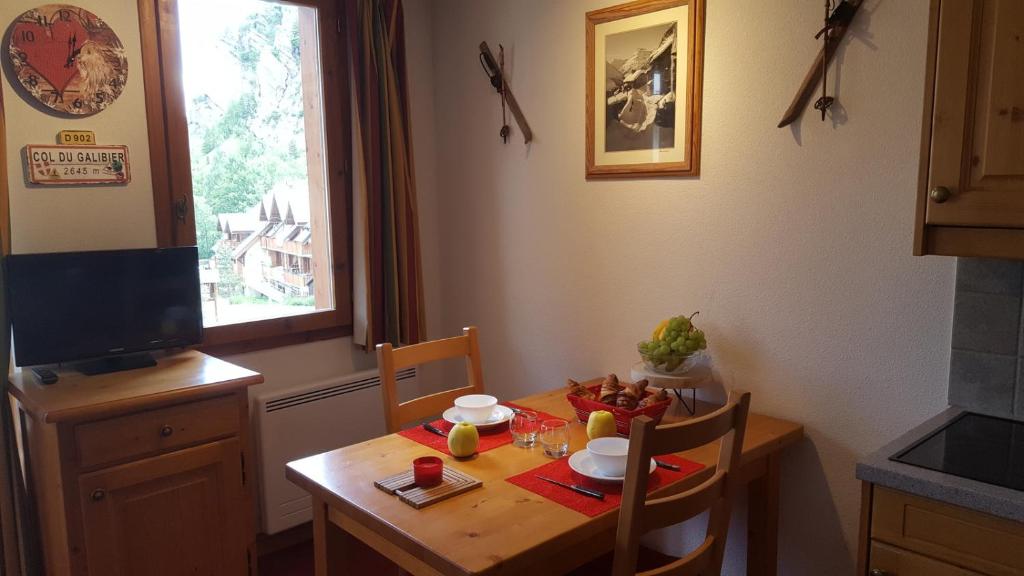 Residence les chalets du Galibier Piscine Sauna Hammam WIFI appartement pied des pistes 5