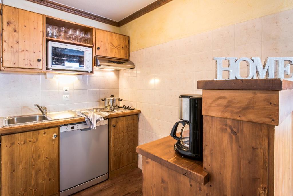 Residences Village Montana by Les Etincelles hotel pied des pistes 15