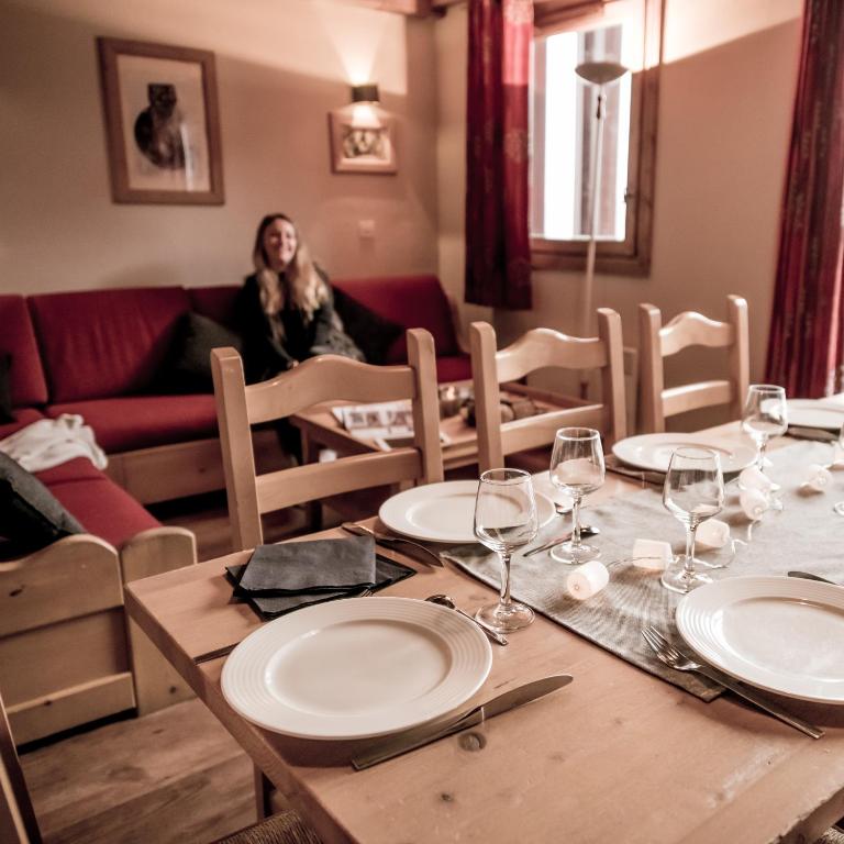 Residences Village Montana by Les Etincelles hotel pied des pistes 19