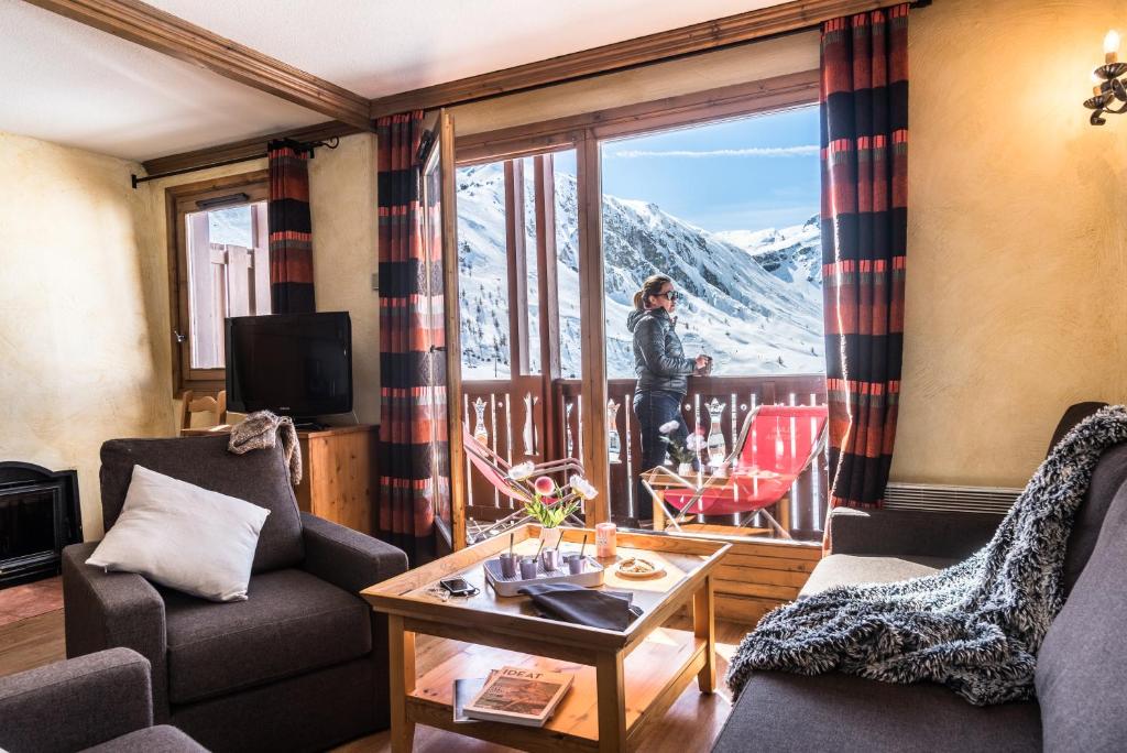Residences Village Montana by Les Etincelles hotel pied des pistes 4