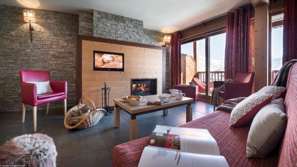 Residences Village Montana by Les Etincelles hotel pied des pistes 6