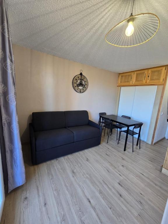 Risoul 1850 appartement 4 personnes proches pistes. appartement pied des pistes 3