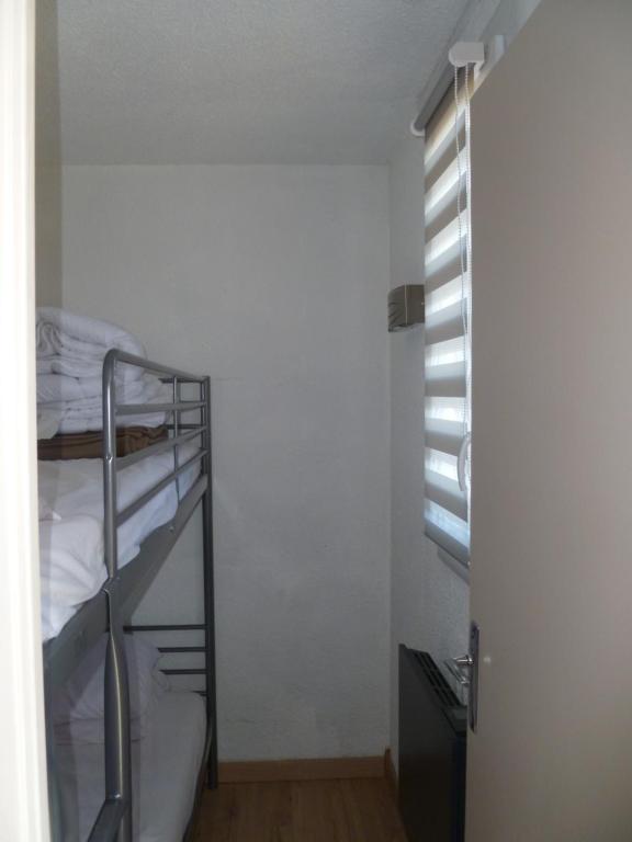 Risoul 1850 appartement 4 personnes proches pistes. appartement pied des pistes 5