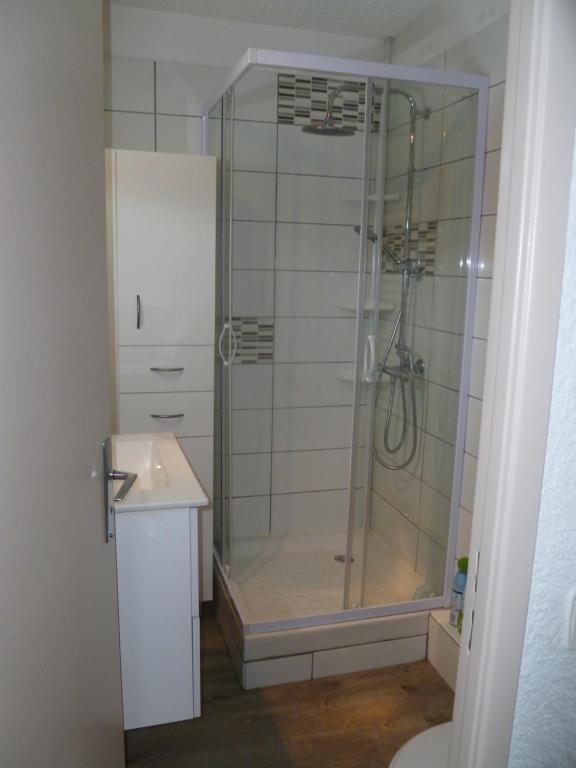 Risoul 1850 appartement 4 personnes proches pistes. appartement pied des pistes 6