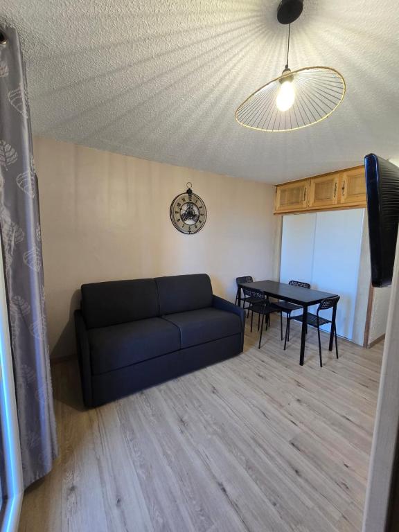 Risoul 1850 appartement 4 personnes proches pistes. appartement pied des pistes 7