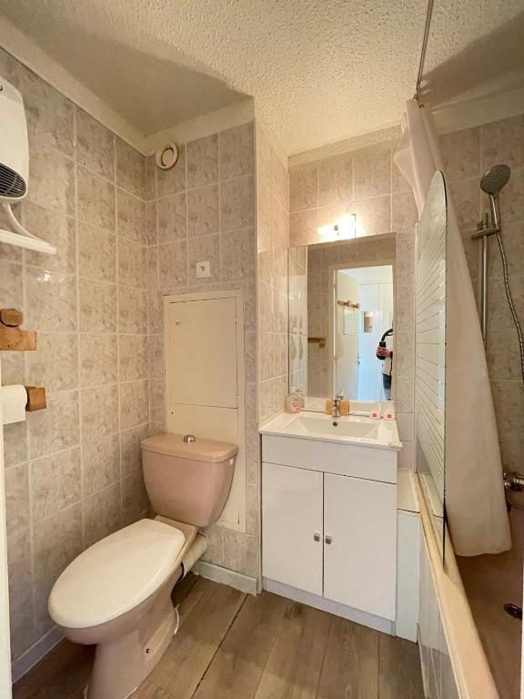Risoul 1850 residence au pied des pistes pour 4 personnes en front de neige appartement pied des pistes 2