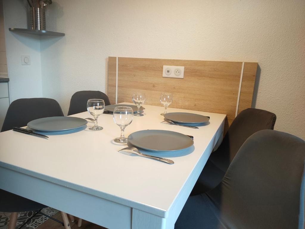 Risoul Appartement Renove Piscine Balcons de Sirius appartement pied des pistes 10